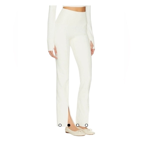 Beach Riot Alani Split Hem Flare Pants in Snow Cloud Waffle Knit NWT Medium - Picture 3 of 15